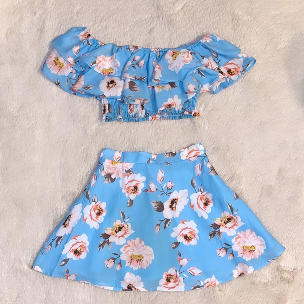 Two piece skirt and crop top set